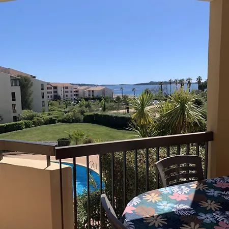 Domaine De La Coudouliere Dont Piscine De Mai A Septembre Appartement *