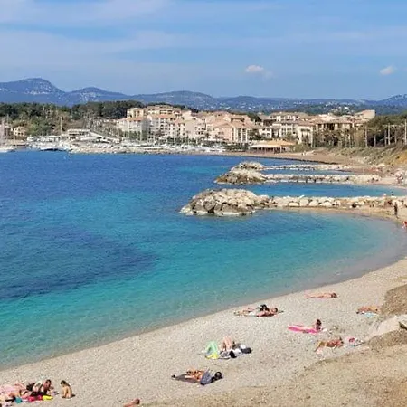 Domaine De La Coudouliere Dont Piscine De Mai A Septembre