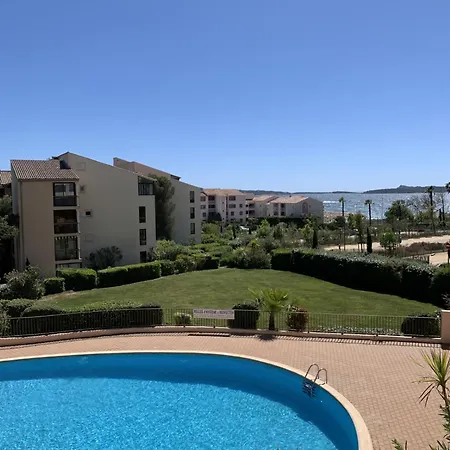 Domaine De La Coudouliere Dont Piscine De Mai A Septembre Apartment